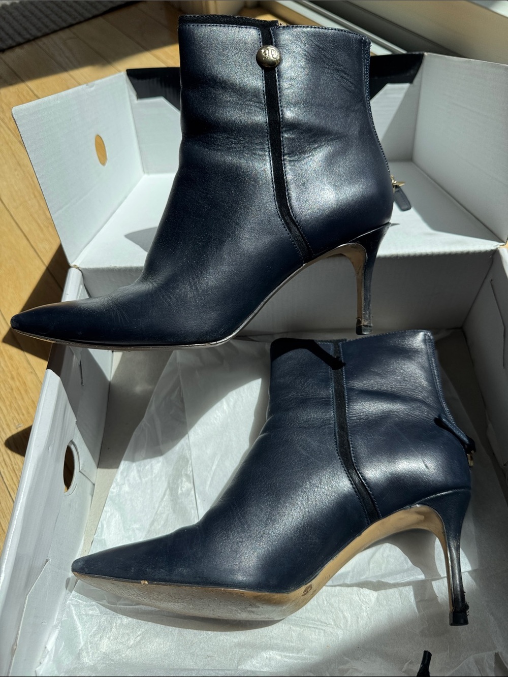 Nine West Women’s Pointed Toe Ankle Boots - Navy Blue Leather